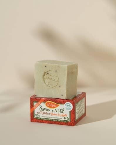 Aleppo Premium Soap with 7...